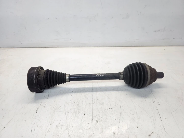 PÓŁOŚ LEWA KRÓTKA AUDI A3 8V VOLKSWAGEN SEAT SKODA 5Q0407271A