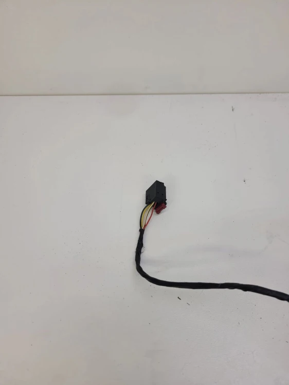 LUSTERKO ZEWNĘTRZNE PRAWE AUDI Q5 8R LZ7L 6-PIN UK