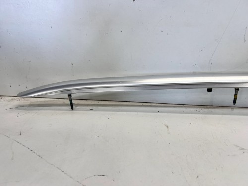 RELING DACHOWY CHROM PRAWY AUDI Q5 FY 80A860022D