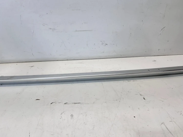 RELING DACHOWY CHROM PRAWY AUDI Q5 FY 80A860022D