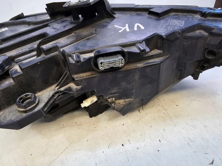 REFLEKTOR XENON LED LEWY AUDI A3 8V LIFT 8V0941033D UK