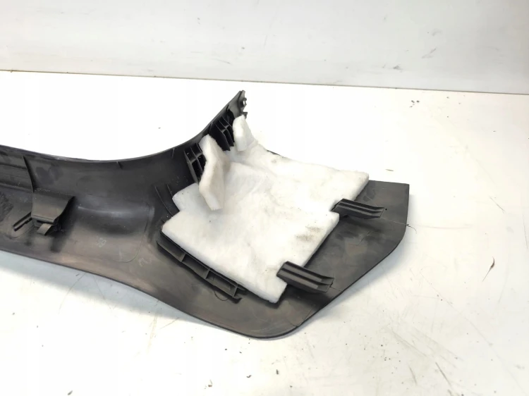 OSŁONA PROGU PRAWA AUDI A4 B8 A5 8T SPORTBACK 8K1867272D ORYGINAŁ !!!