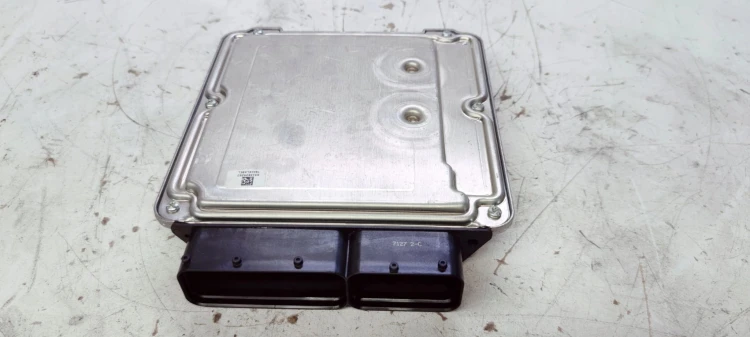 KOMPUTER STEROWNIK SILNIKA AUDI 3.0 TDI 4F9910401B 4F0907401C