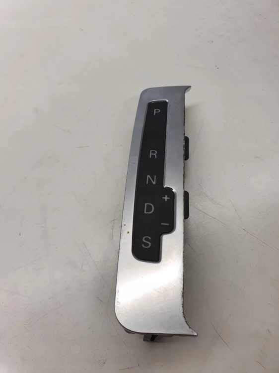 PANEL WYŚWIETLACZ WYBIERAKA AUDI A6 C6 4F1713463C