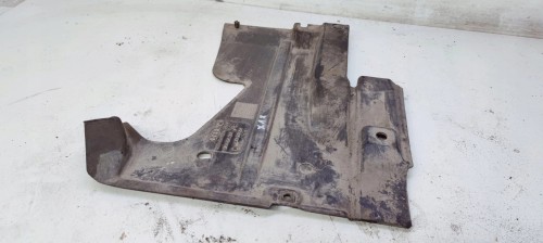 OSŁONA PODWOZIA TYŁ AUDI A6 C6 4F0825216F *1*
