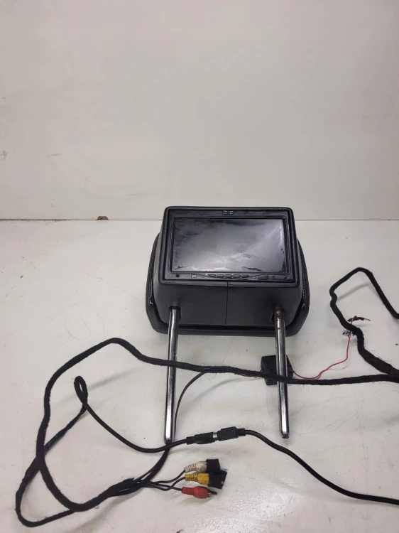 ZAGŁÓWEK FOTELA PRZÓD AUDI A6 C7 A7 TELEWIOZOR LCD