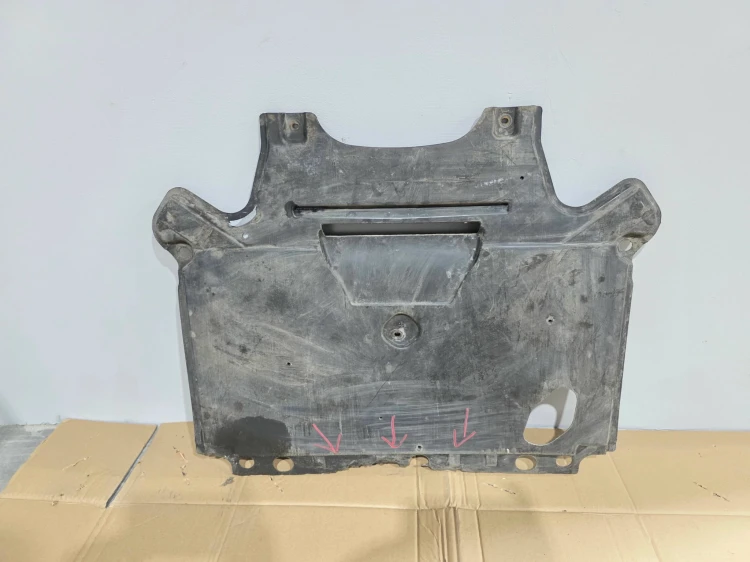 OSŁONA PŁYTA POD SKRZYNIE AUDI A4 B8 A5 8K2863822L 1/26