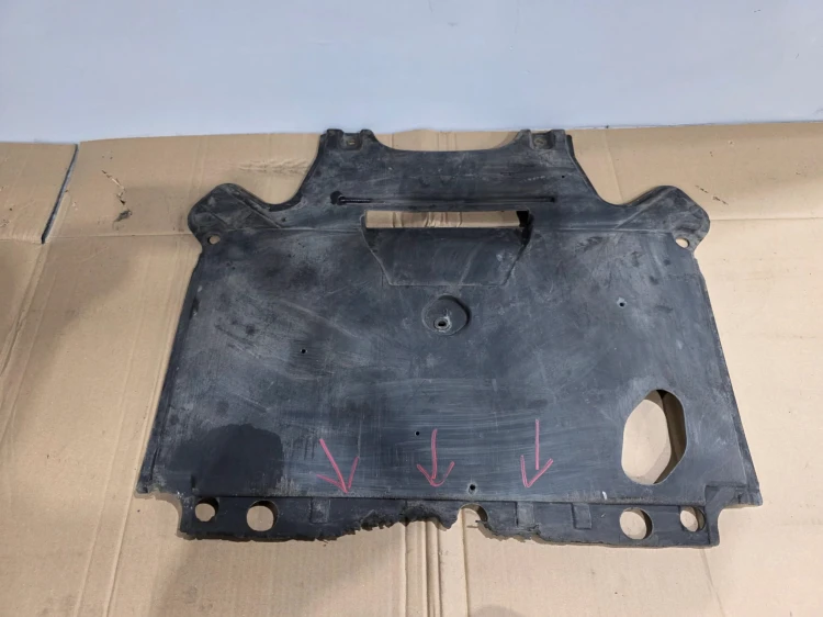 OSŁONA PŁYTA POD SKRZYNIE AUDI A4 B8 A5 8K2863822L 1/26