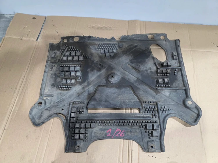OSŁONA PŁYTA POD SKRZYNIE AUDI A4 B8 A5 8K2863822L 1/26