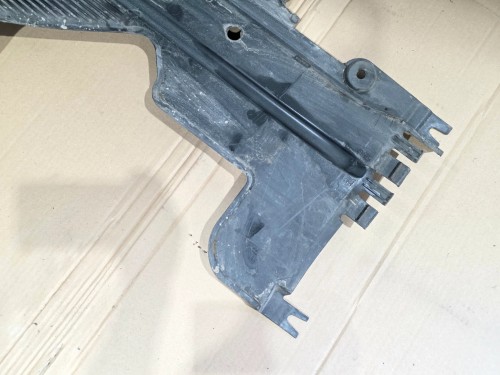 OSŁONA PŁYTA PODWOZIA PRAWY TYŁ AUDI A4 B8 A5 8T 8K0825216F 3/26