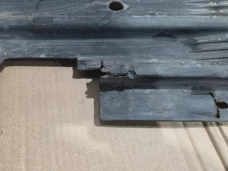 OSŁONA PŁYTA PODWOZIA PRAWY TYŁ AUDI A4 B8 A5 8T 8K0825216F 3/26