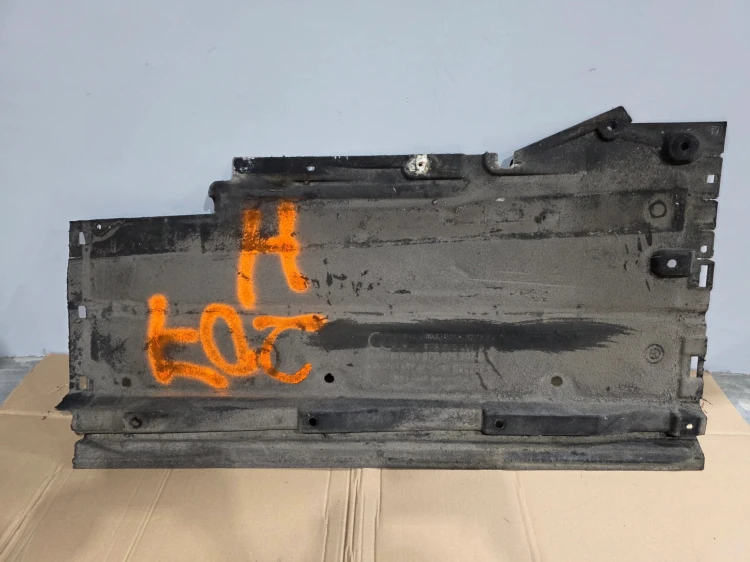 OSŁONA PŁYTA PODWOZIA LEWA DUŻA AUDI A4 B8 LIFT A5 8T 8K0825207H 4/26