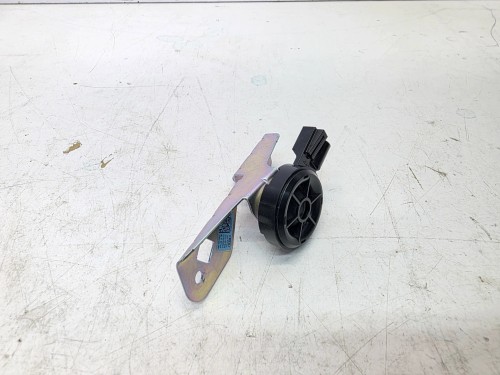 GŁOŚNIK WYSOKOTONOWY SŁUPKA A AUDI Q7 4M 4M0035399E BOSE