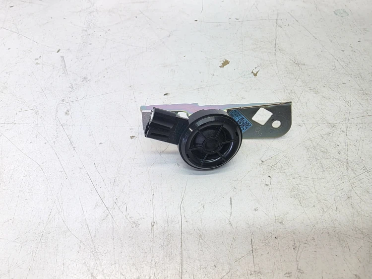 GŁOŚNIK WYSOKOTONOWY SŁUPKA A AUDI Q7 4M 4M0035399M BOSE