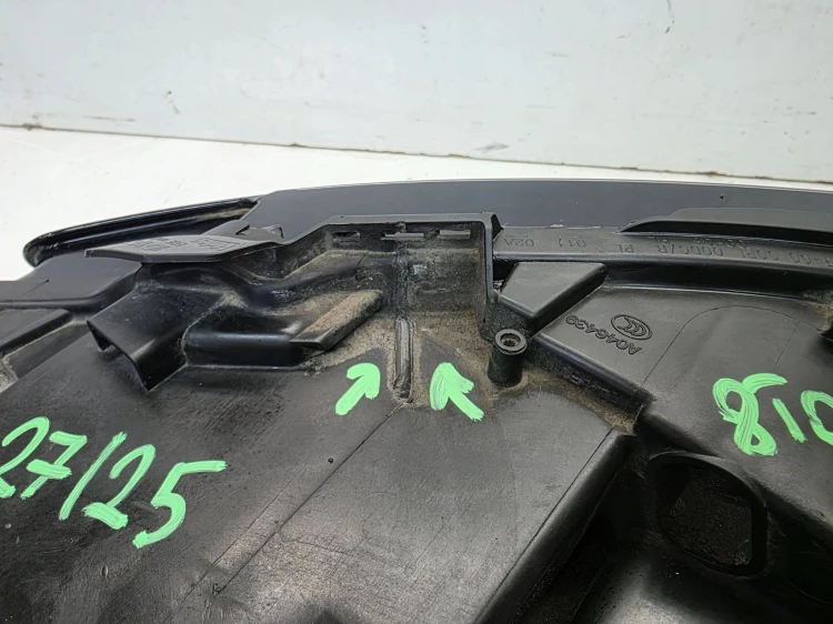 REFLEKTOR LAMPA LEWY PRZÓD BI XENON LED AUDI A5 8T 8T0941029AK EU 27/25