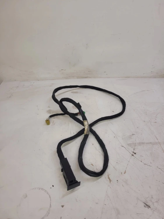 KABEL AMI AUX 3G INTERFEJS AUDI A8 D4 4H0051960