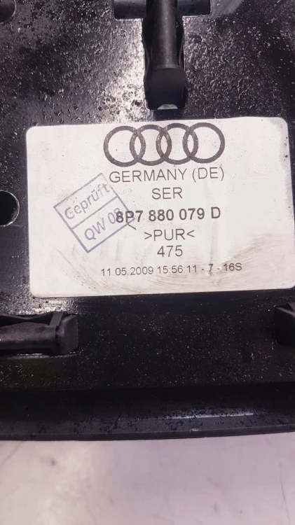 ZAGŁÓWEK FOTELA LEWY TYŁ A3 8P CABRIO 8P7880079D