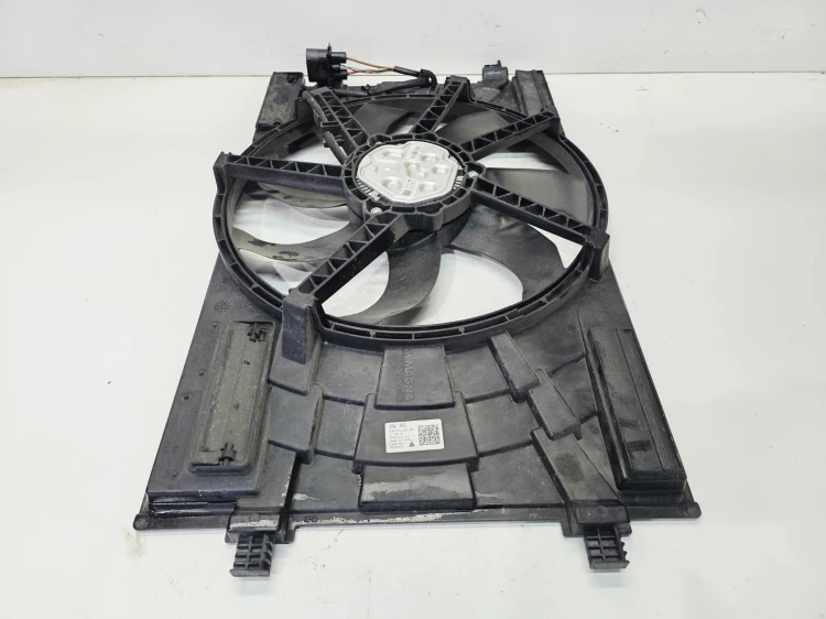 WENTYLATOR + OBUDOWA AUDI VOLKSWAGEN SEAT SKODA 5Q0121203DQ