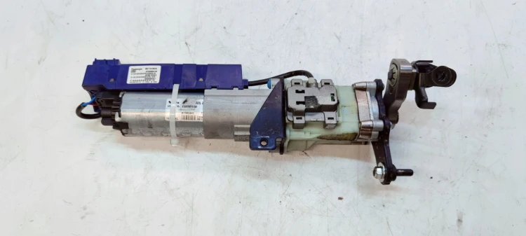 SIŁOWNIK ELEKTRYCZNY KLAPY PRAWY TYŁ AUDI Q5 8R 8R0827852B