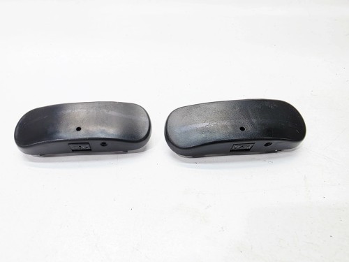 DYSZA SPRYSKIWACZA PRAWA + LEWA MGIEŁKA AUDI A3 8Y 8Y0955987E 8Y0955988E