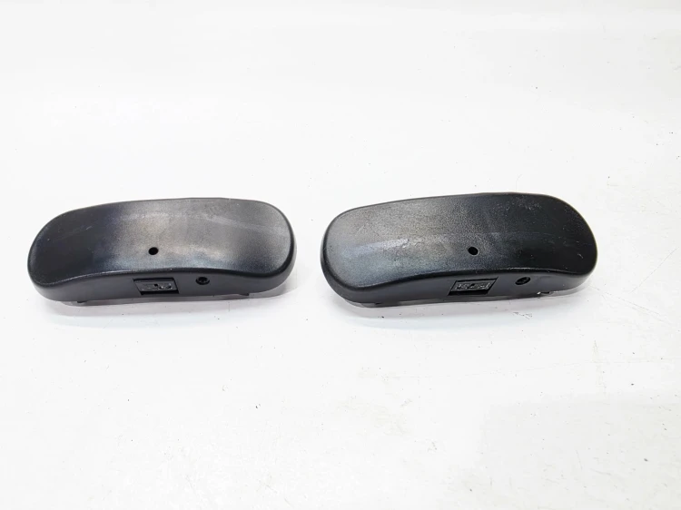 DYSZA SPRYSKIWACZA PRAWA + LEWA MGIEŁKA AUDI A3 8Y 8Y0955987E 8Y0955988E