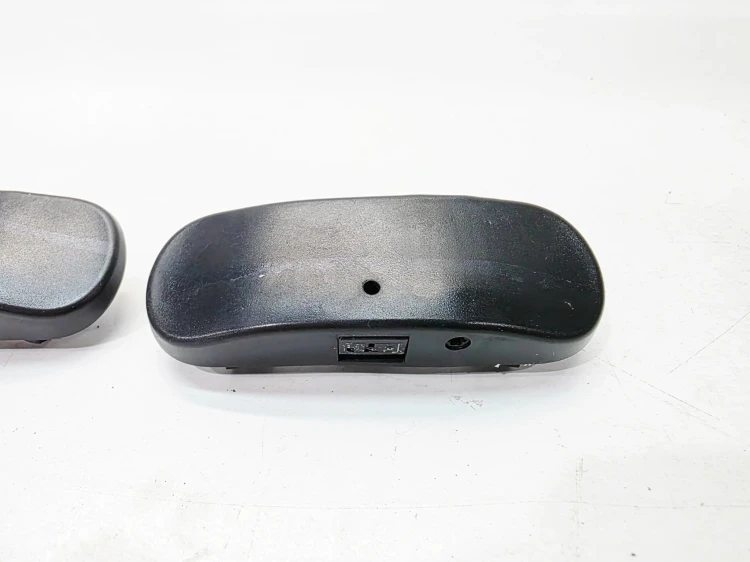 DYSZA SPRYSKIWACZA PRAWA + LEWA MGIEŁKA AUDI A3 8Y 8Y0955987E 8Y0955988E