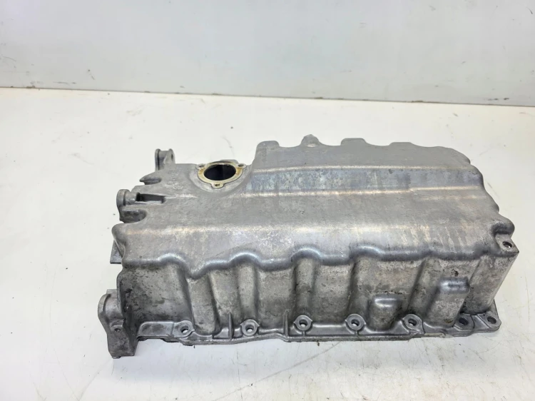 MISKA OLEJOWA AUDI VOLKSWAGEN SEAT SKODA 2.0 TDI 04L103603