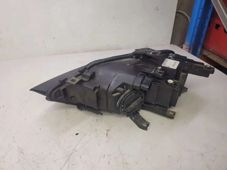 REFLEKTOR PRAWY PRZÓD AUDI A4 B8 LIFT 8K0941004AC