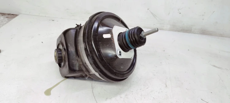 SERWO POMPA HAMULCOWA AUDI A4 B9 A5 8W0612103B