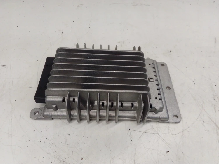 WZMACNIACZ BOSE AUDI A3 8P LIFT 8P4035223C