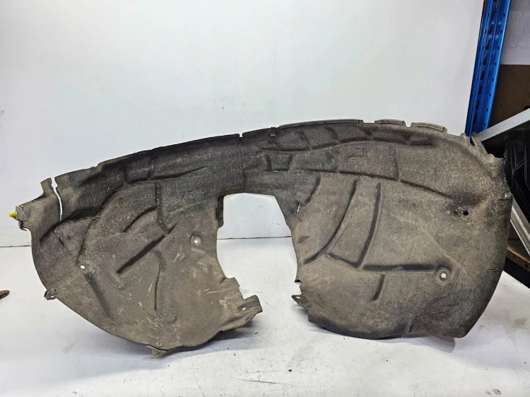 NADKOLE LEWY PRZÓD AUDI A4 B9 8W0821171 MATERIAŁOWE