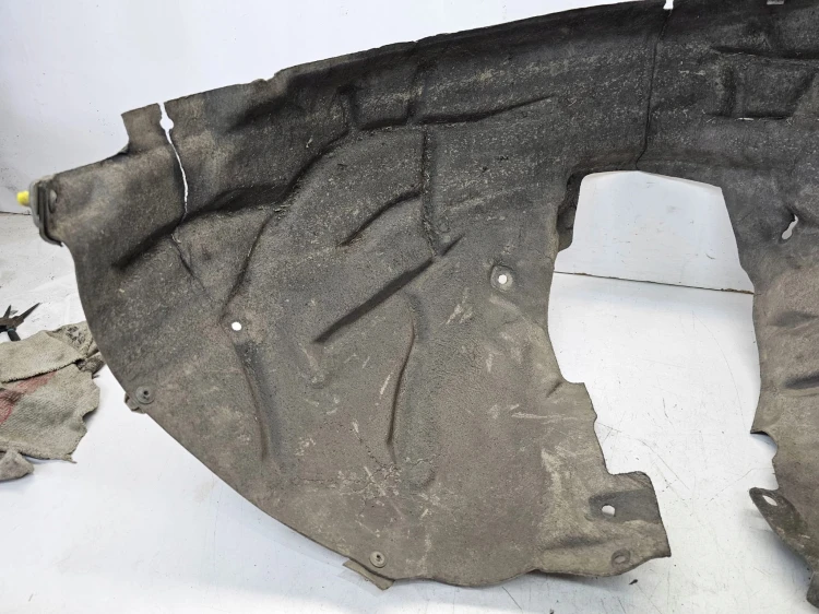 NADKOLE LEWY PRZÓD AUDI A4 B9 8W0821171 MATERIAŁOWE