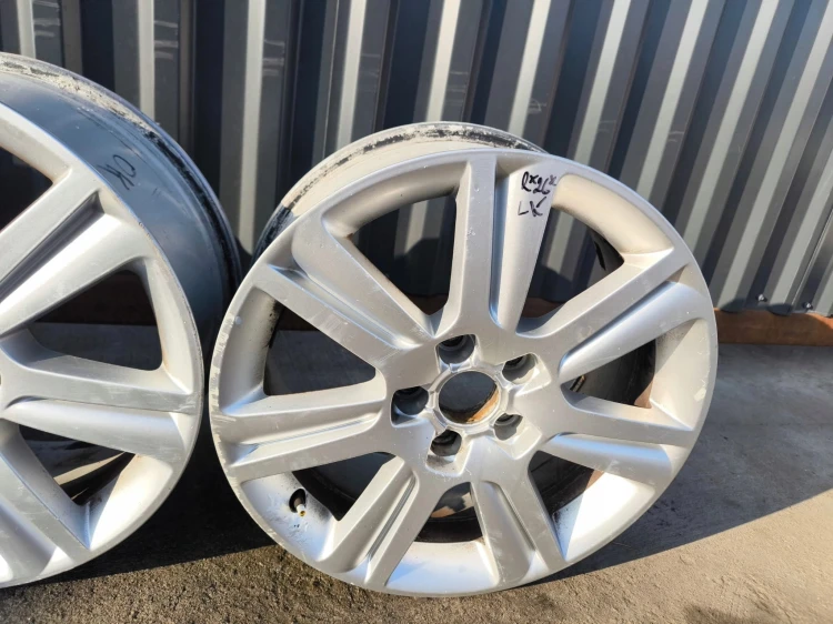 FELGA FELGI VW AUDI A4 A5 A6 7.5J R17 ET45 8K0601025B R*26* KOMPLET
