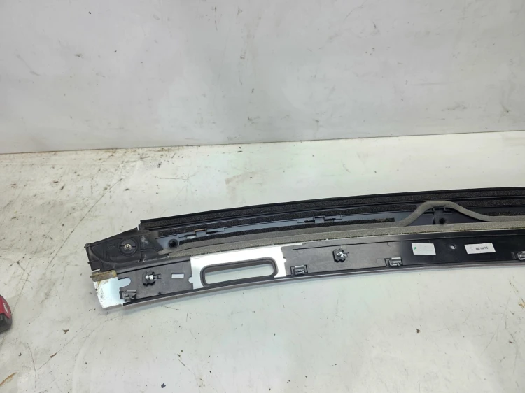 LISTWA CHROM SZYBY CZOŁOWEJ PRAWA AUDI A5 8F CABRIO 8F0853829B