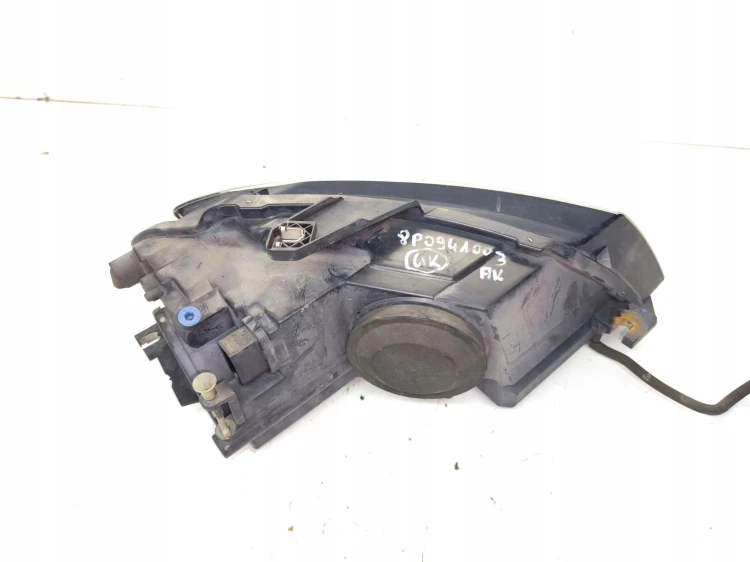 REFLEKTOR LAMPA LEWY PRZÓD AUDI A3 8P LIFT 8P0941003AK UK