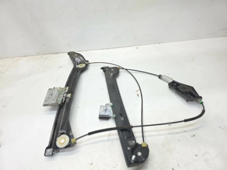 MECHANIZM SZYBY LEWY PRZÓD AUDI A5 8T CABRIO 8F0837461B