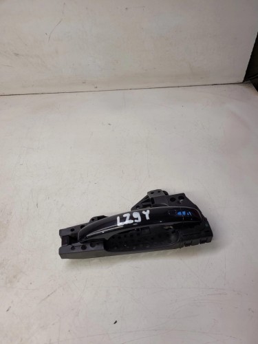KLAMKA PRAWA AUDI A4 B8 A5 8T Q5 LZ9Y 8T0837886A *