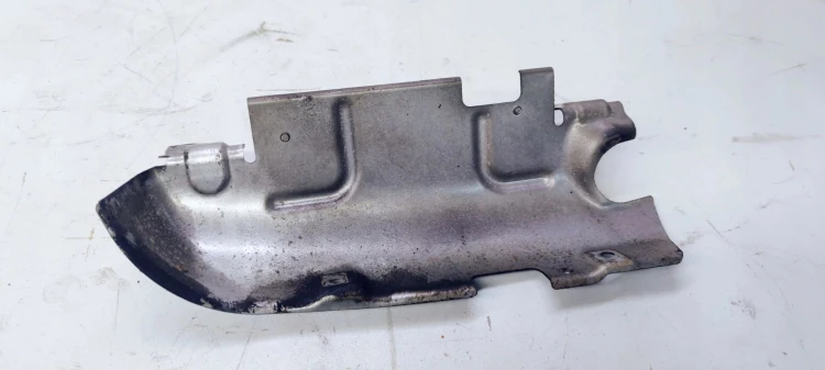 OSŁONA TERMICZNA PRAWA AUDI A6 C6 2.4 06E253036J
