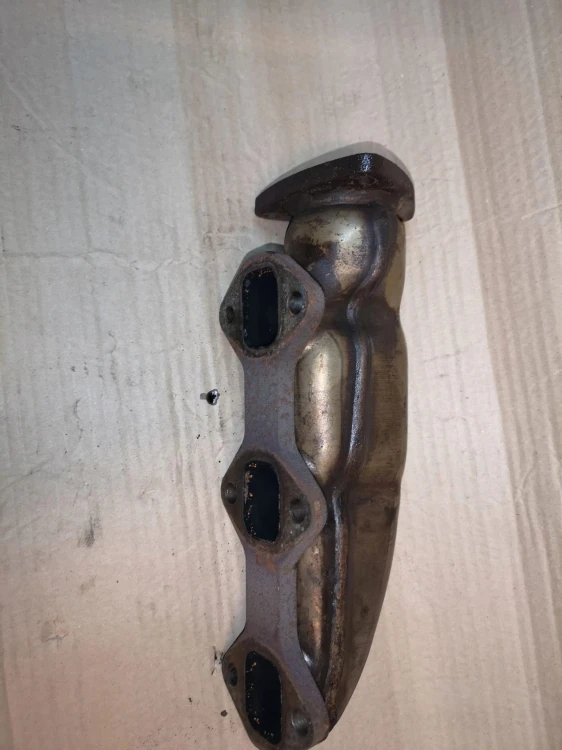 KOLEKTOR WYDECHOWY AUDI A4 A6 VW 2.5 059253033C