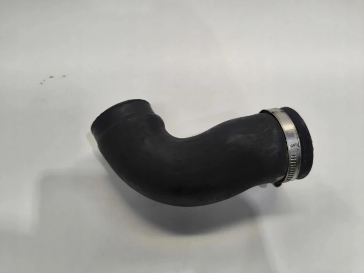 RURA WĄŻ INTERCOOLERA AUDI A4 B6 B7 8E0145837G ORYGINAŁ !!!