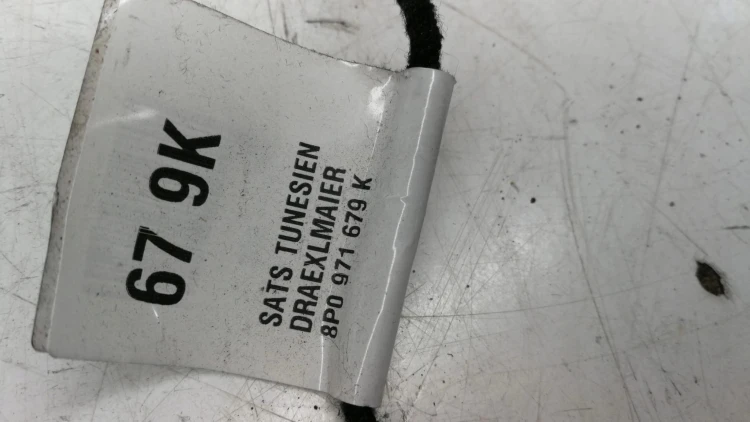 WIĄZKA SCHOWKA AUDI A3 8P LIFT 08-12 8P0971679K
