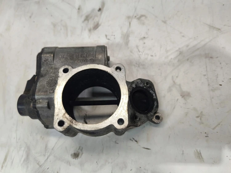ZAWÓR EGR AUDI A4 B6 B7 A6 C5 2.0 FSI 06D131503C ORYGINAŁ !!!