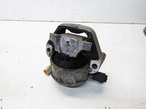 PODUSZKA SILNIKA Z CZUJNIKIEM AUDI A6 C7 A7 LIFT 2.0 TDI 4G0199381AE