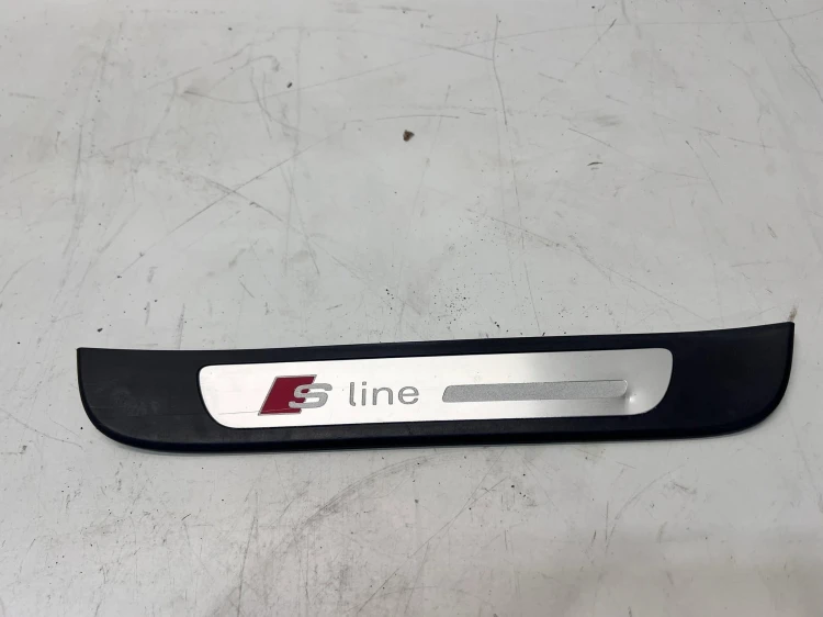 LISTWA PROGOWA PRAWY TYŁ A6 C7 4G0853376B S LINE