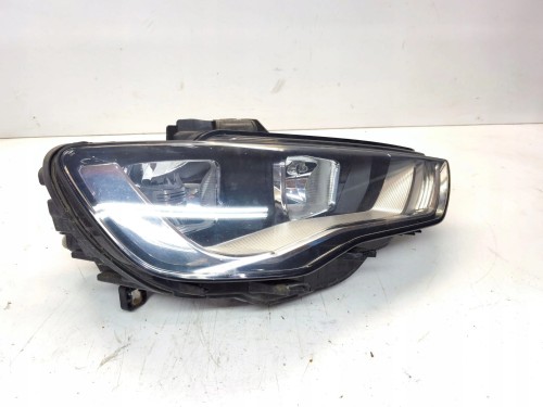 REFLEKTOR LAMPA PRZEDNIA PRAWY PRZÓD AUDI A3 8V 8V0941004A UK ***1***