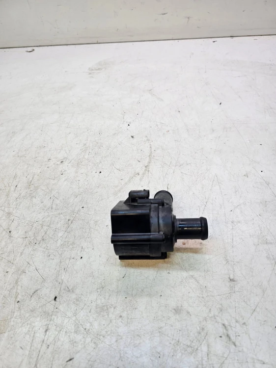 DODATKOWA POMPA WODY AUDI A4 A5 A6 A7 059121012A