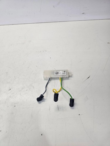 CZUJNIK RUCHU KABINY AUDI A1 8X LIFTQ3 8U 8X0951177A