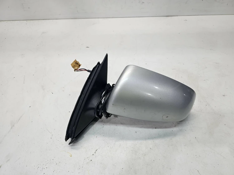 LUSTERKO ZEWNĘTRZNE LEWE AUDI A4 B7 LY7W 5 PIN UK