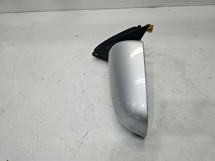 LUSTERKO ZEWNĘTRZNE LEWE AUDI A4 B7 LY7W 5 PIN UK