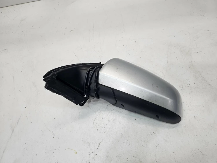 LUSTERKO ZEWNĘTRZNE LEWE AUDI A4 B7 LY7W 5 PIN UK